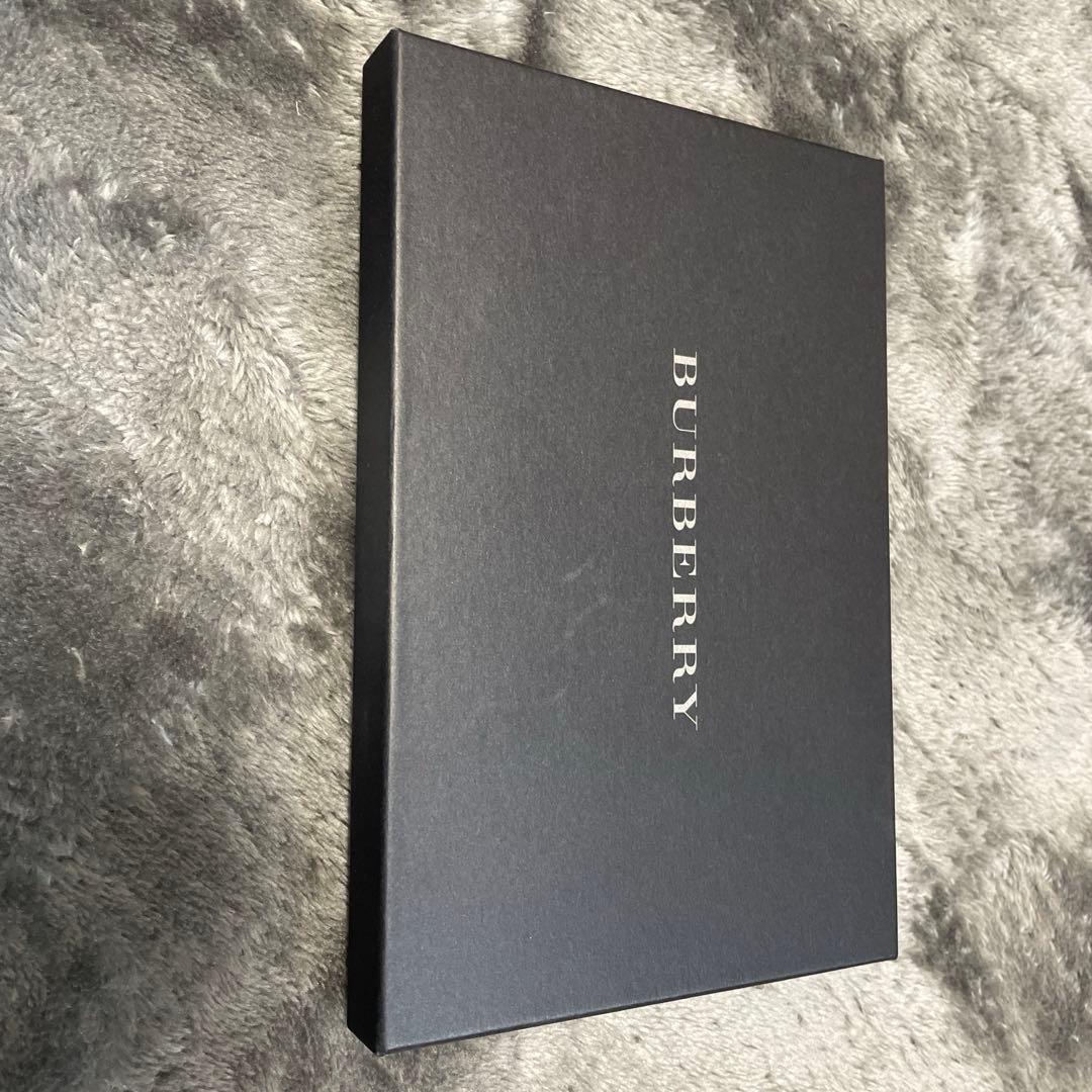 【専用】バーバリー ハンカチセット 刺繍 女の子柄