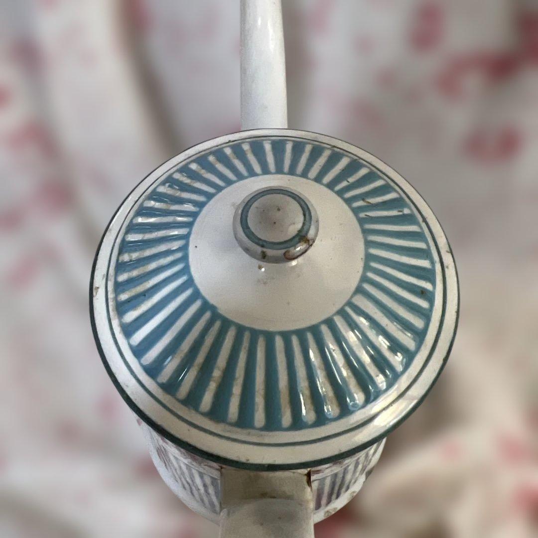 ローズバンド　アンティーク花柄ポット