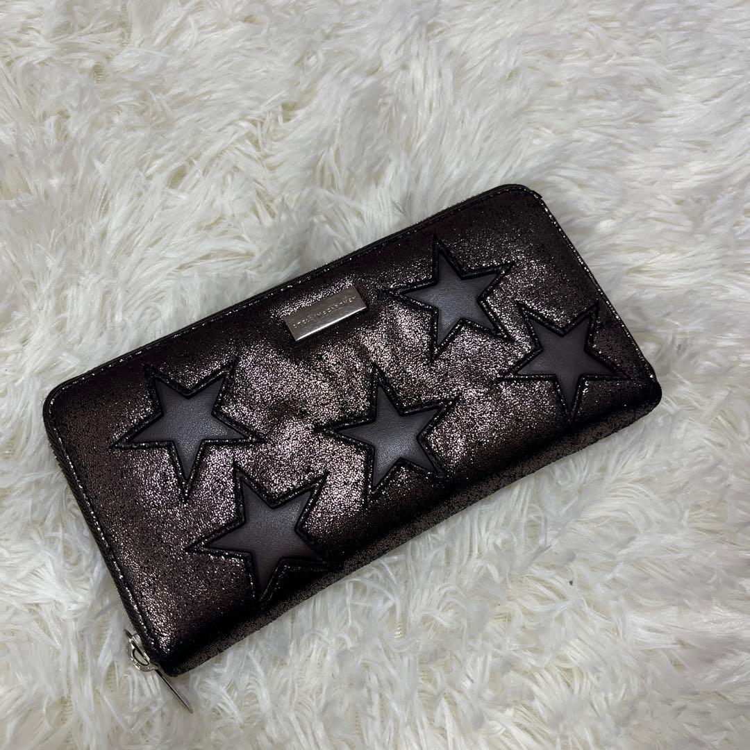 【新品】✨STELLA McCARTNEY ✨星柄エンボス 長財布