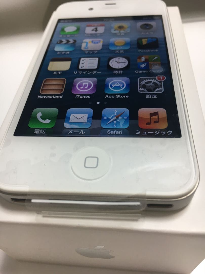 iPhone 4S 32GB ホワイト 付属品完備