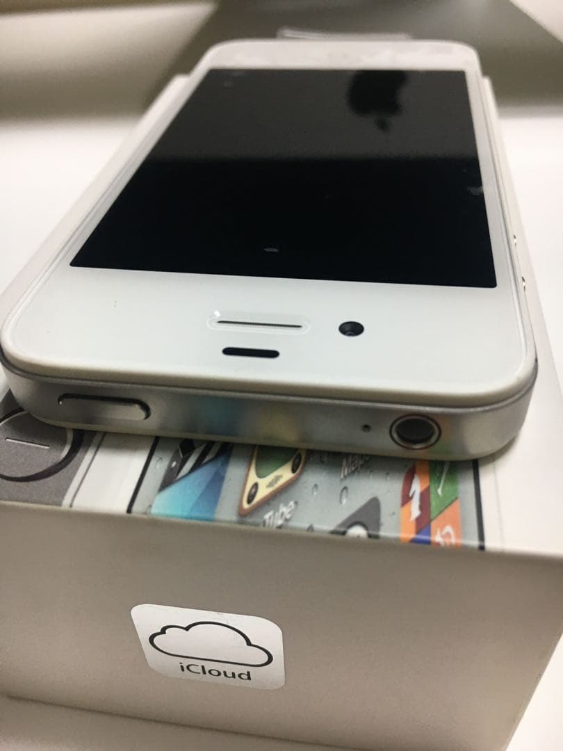 iPhone 4S 32GB ホワイト 付属品完備