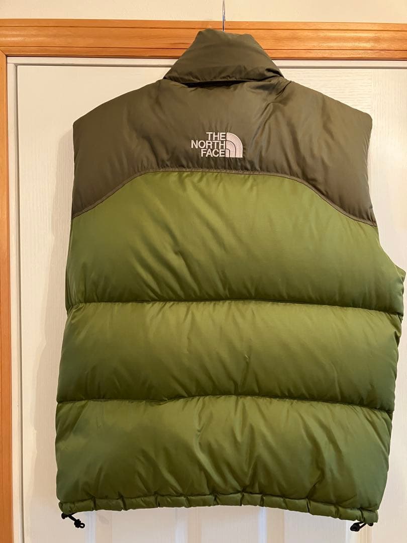 THE NORTH FACE ダウンベスト オリーブグリーン　ノースフェイス