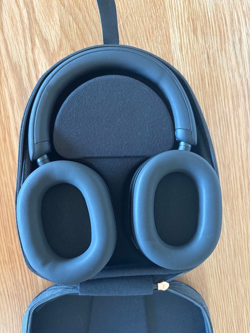 SONY WH-1000XM5 ワイヤレスヘッドホン　黒