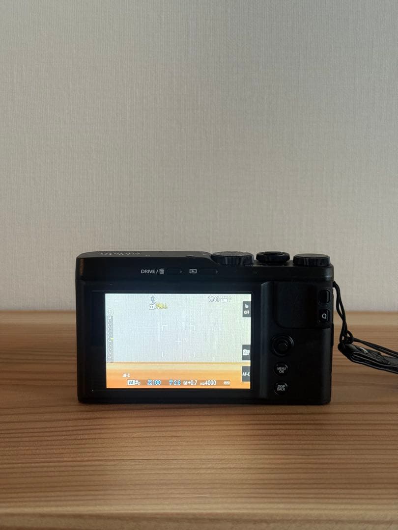 FUJIFILM XF10 ブラック