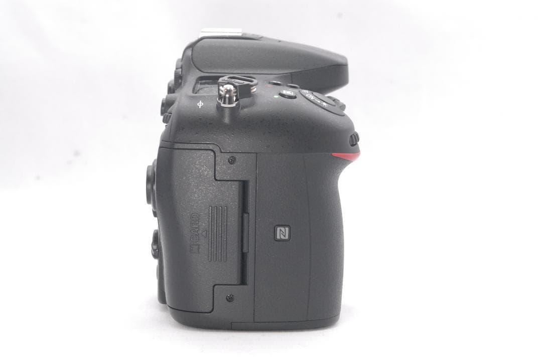 届いてすぐ使える✨Nikon D7200 デジタル一眼レフ レンズ付き　標準