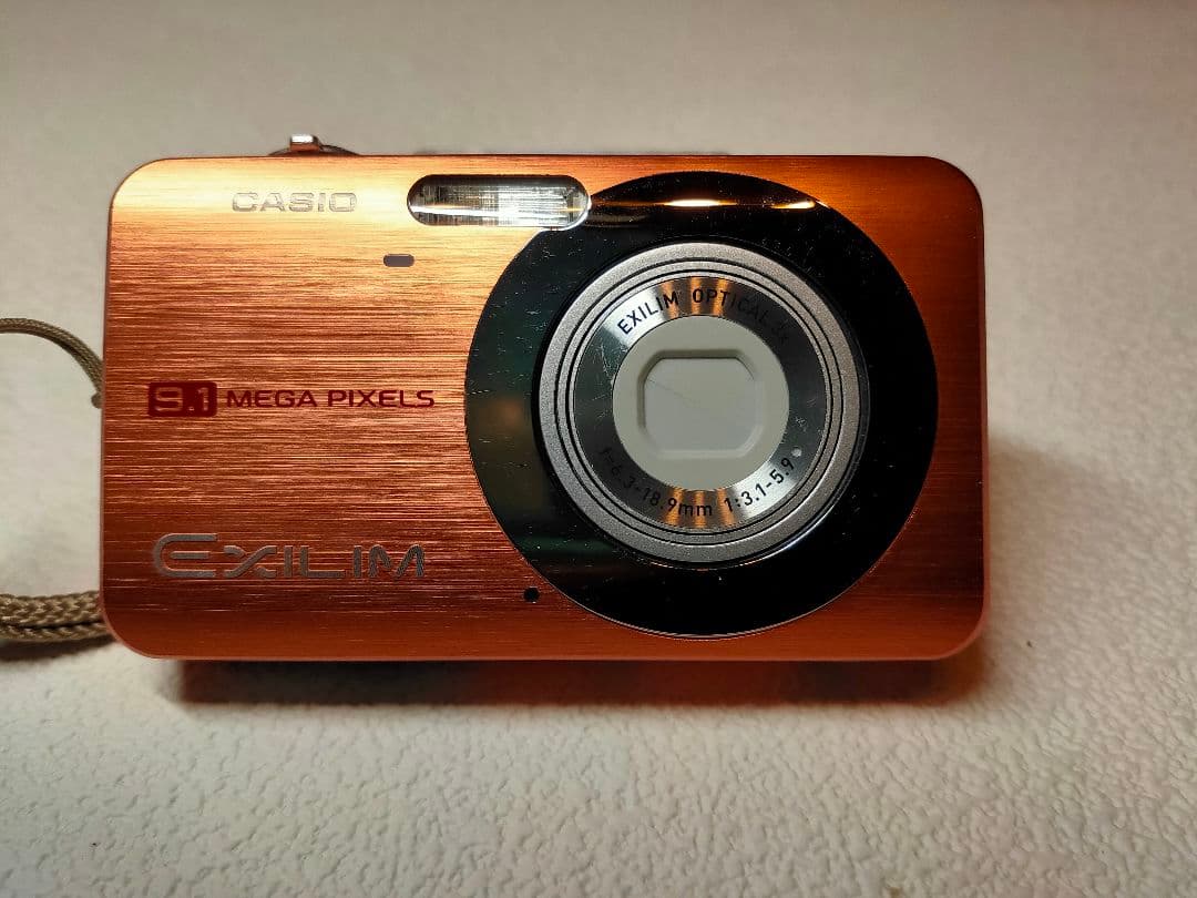 ★完動品★CASIO EXILIM EX-Z85 オレンジ コンパクトデジカメ