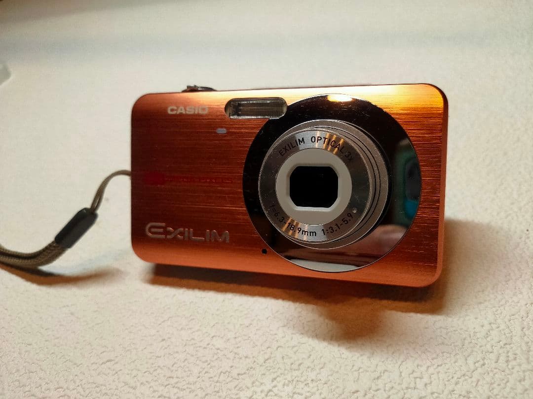 ★完動品★CASIO EXILIM EX-Z85 オレンジ コンパクトデジカメ