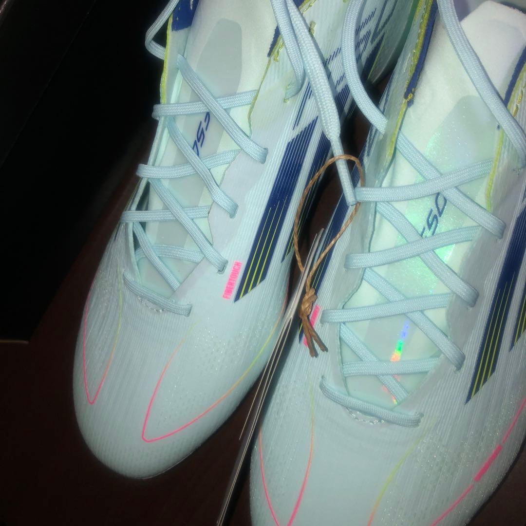 即*♡様 本日特価スタート 新品 未使用 タグ付 F50 エリート FG 24.