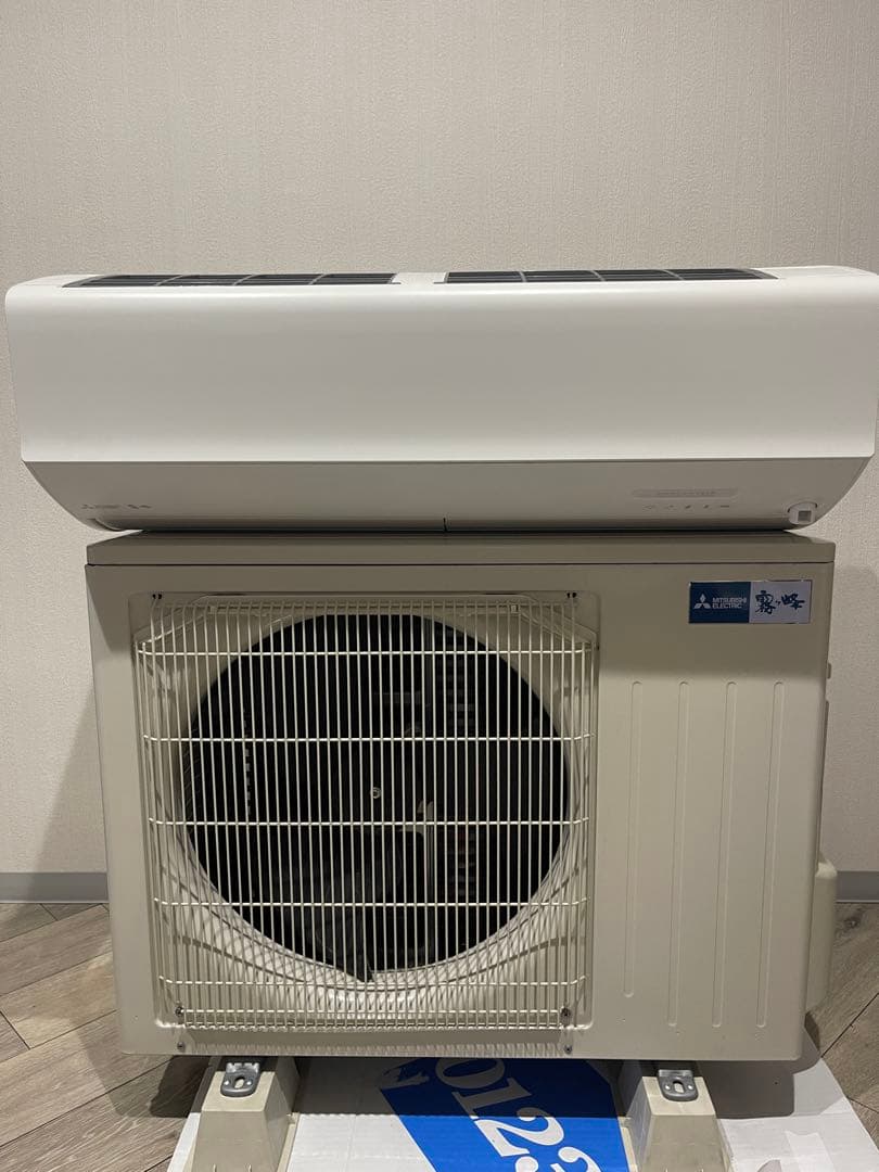 【美品、送料なし】三菱 ルームエアコン霧ヶ峰 MSZ-ZW4023S 2023年