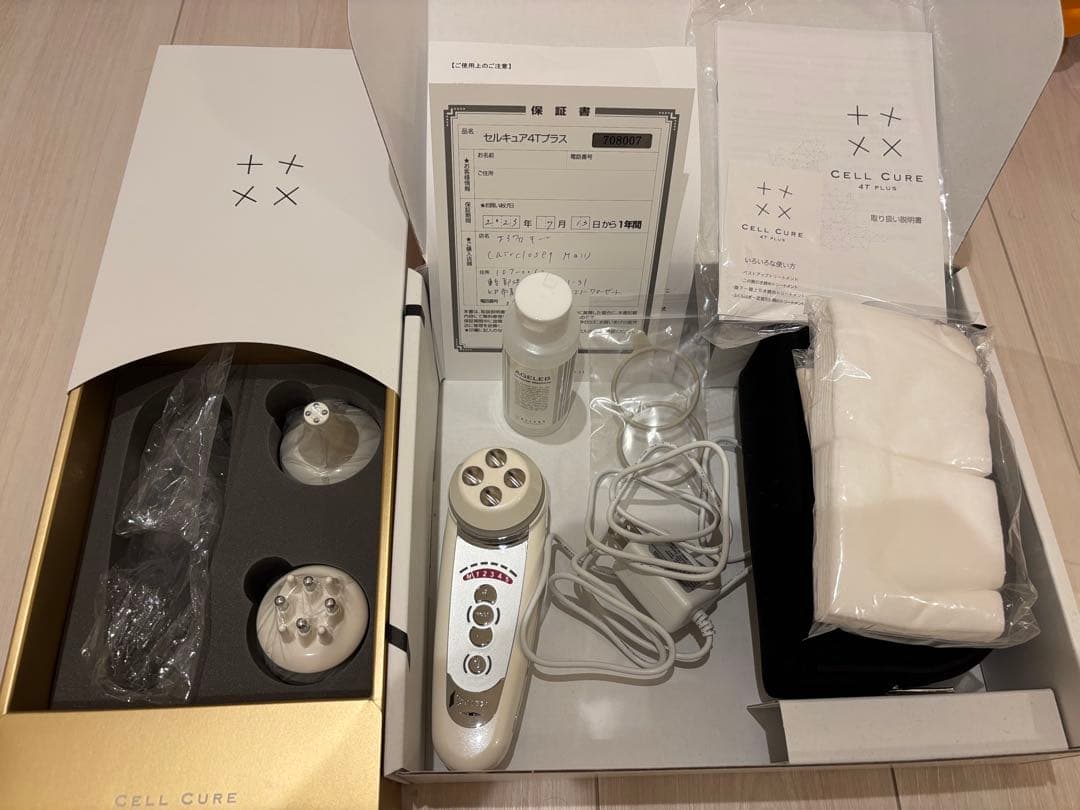 セルキュア　4t PLUS 美顔器