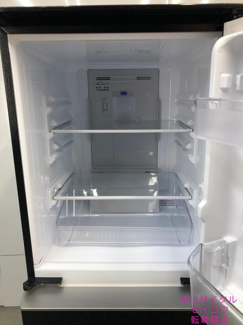 【中古】シャープ冷蔵庫 137L 2020年式2507171902