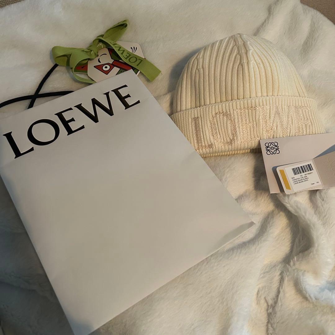 ロエベ　LOEWE ビーニー　ニット帽　ホワイト
