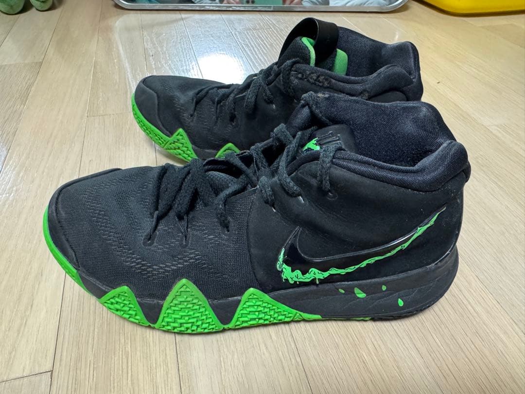 Nike カイリー4 EP ハロウィン バスケットボールシューズ