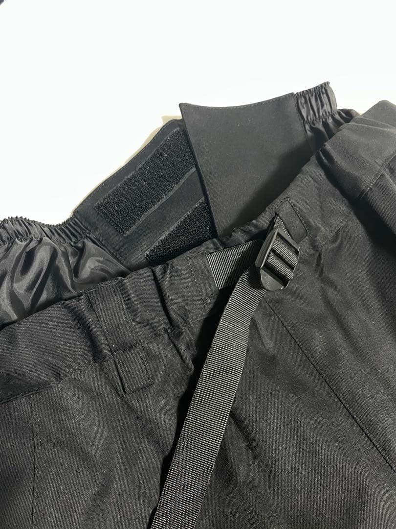 スノーボード　ウェア　黒