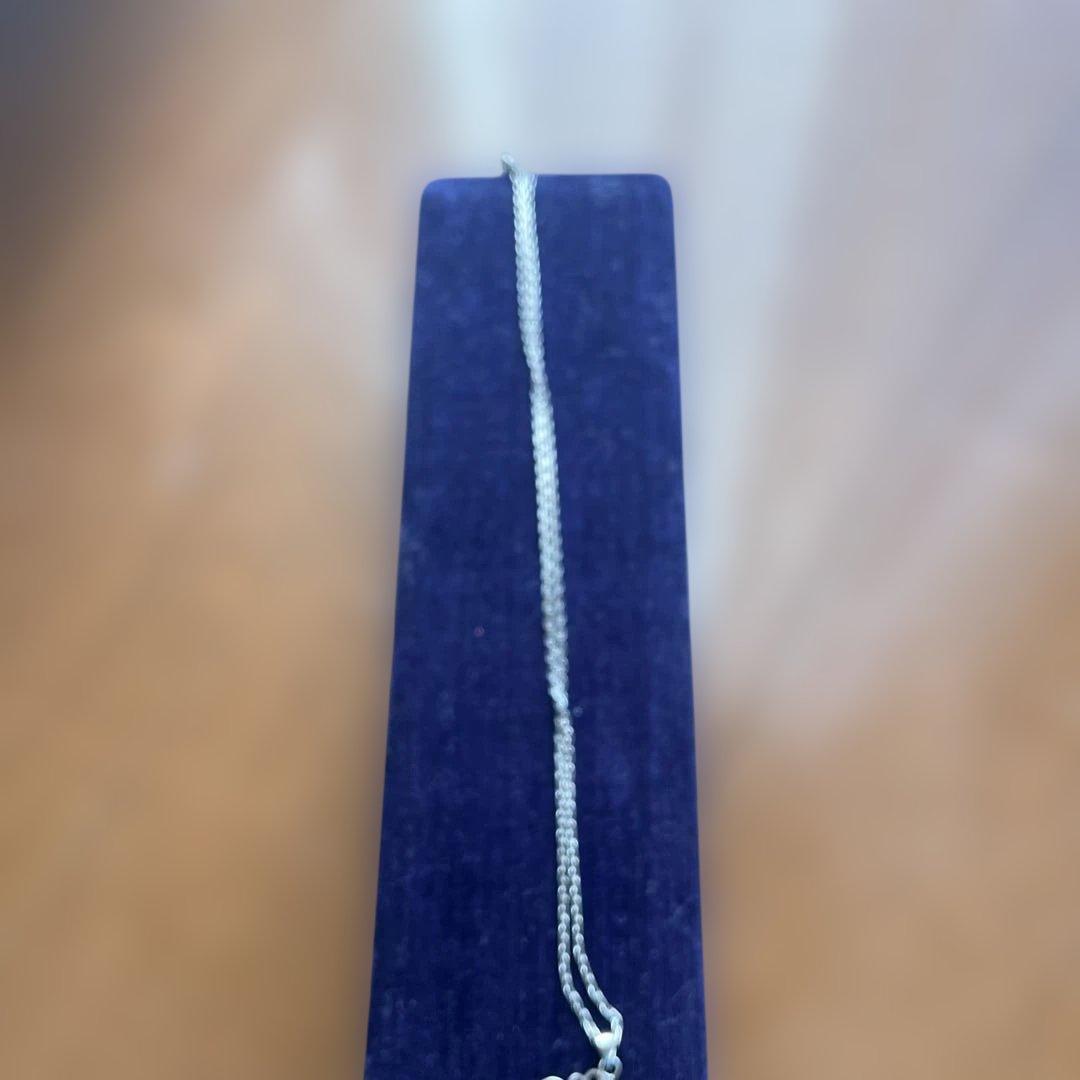 半*い様 シルバーペンダントネックレス 青色ストー５０年前　名前彫ってあります。