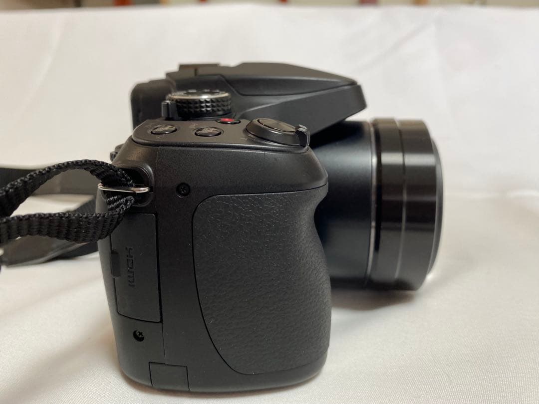 【美品・完動品】パナソニック LUMIX DC-FZ85 4Kカメラ　箱・付属品