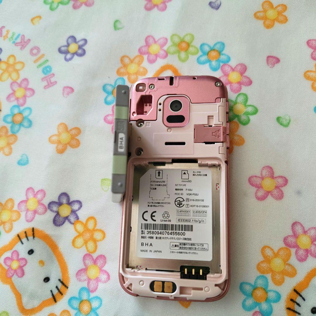 f-02j　DOCOMOドコモ　らくらくフォンF−02J 本体のみ　らくらくホン