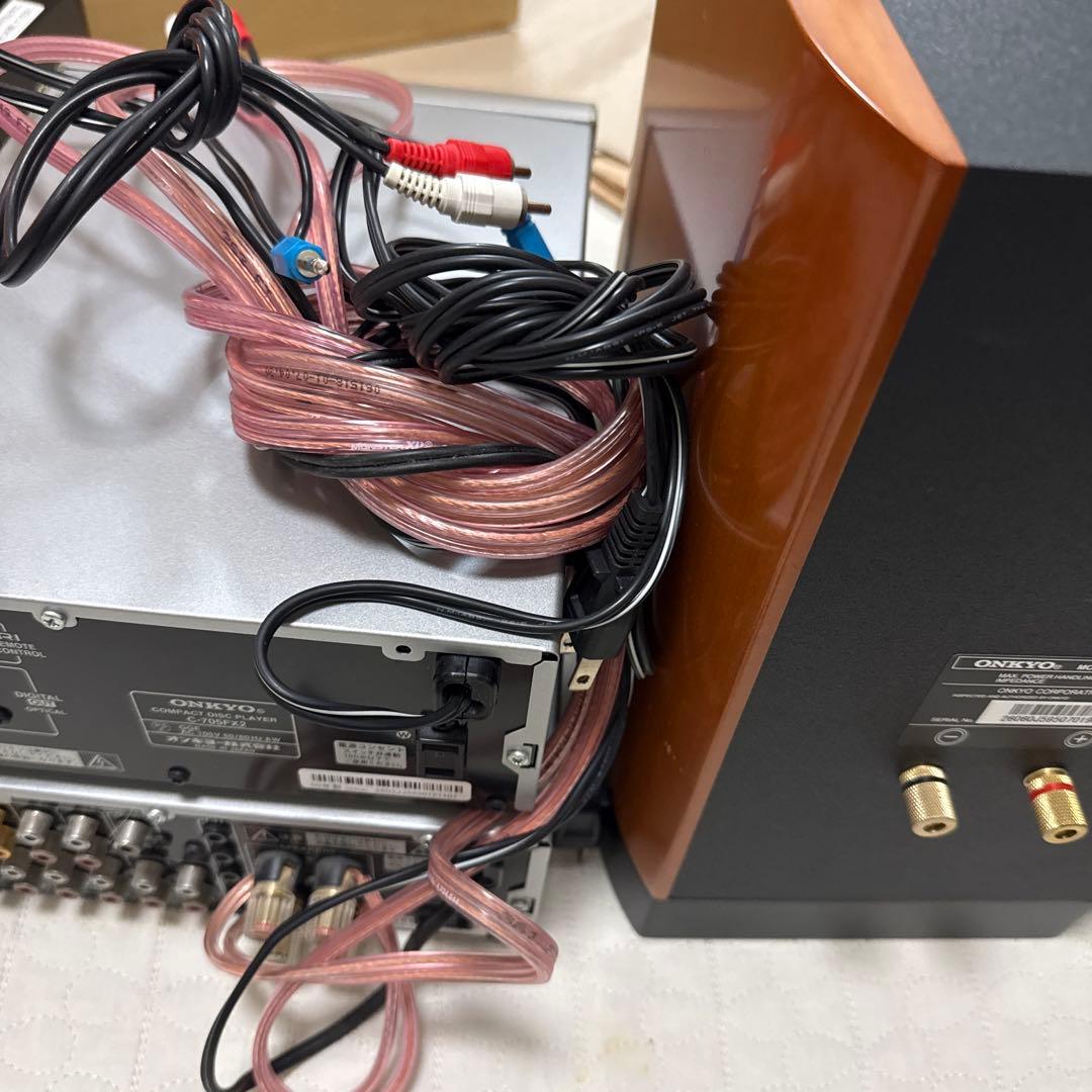 ONKYO オンキョー　CDプレイヤー　オーディオ　M2133