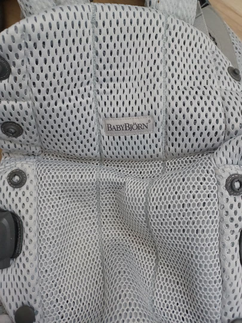 BABYBJÖRN ベビーキャリア HARMONY　メッシュライトグレー