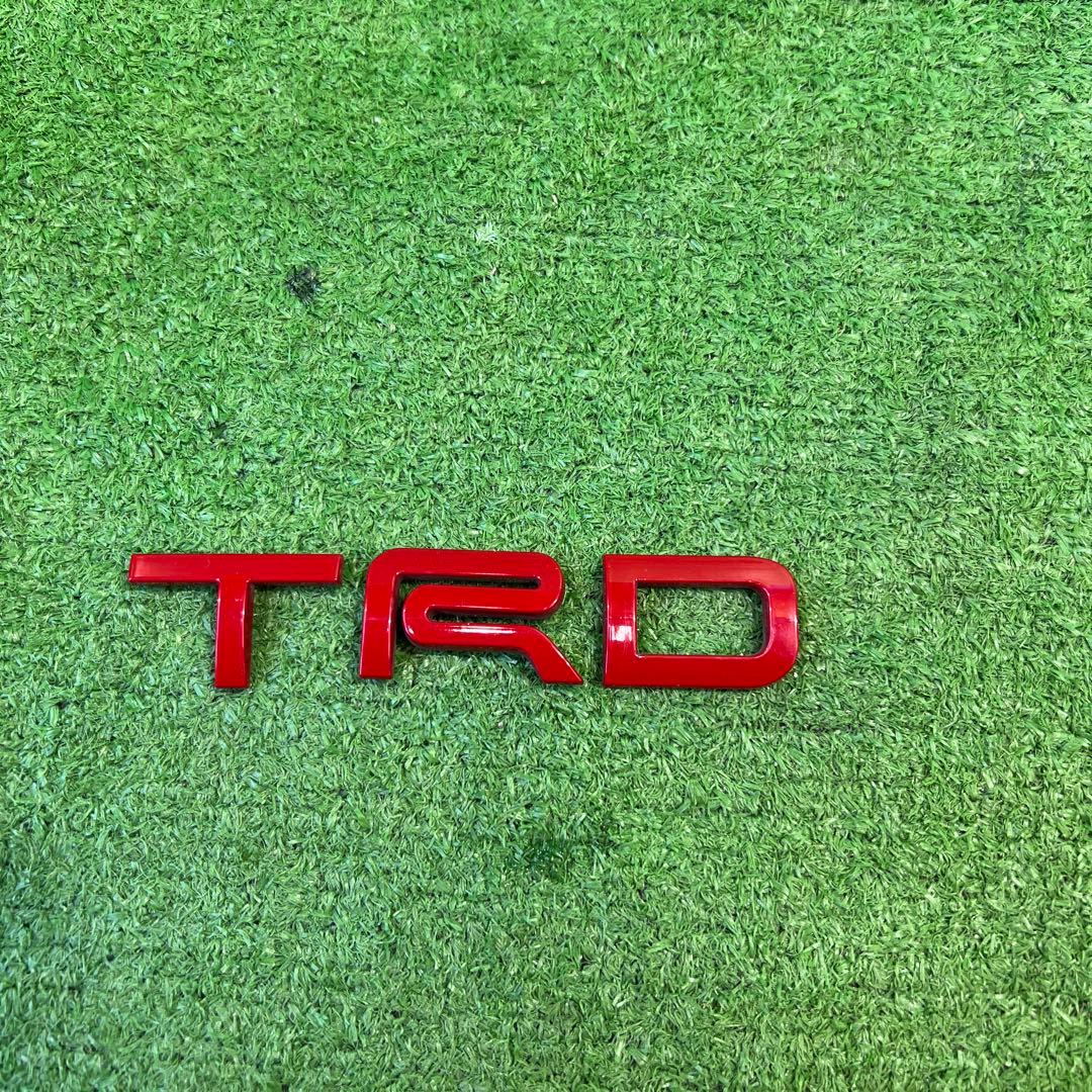 ハイエース　200　TRD　左右　デイライト　LED　点灯OK　ラブ4 T