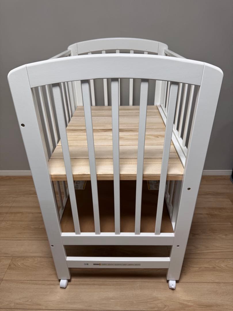 カトージ　ベビーベッド　ミニサイズ　60×90