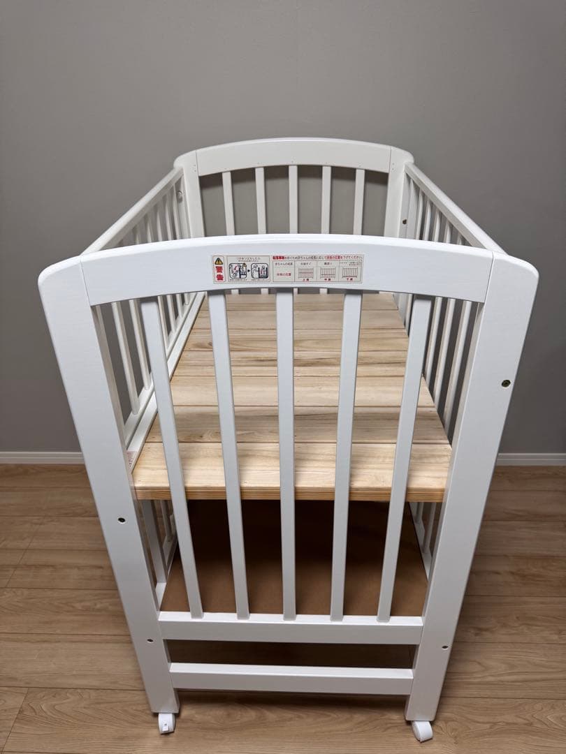 カトージ　ベビーベッド　ミニサイズ　60×90