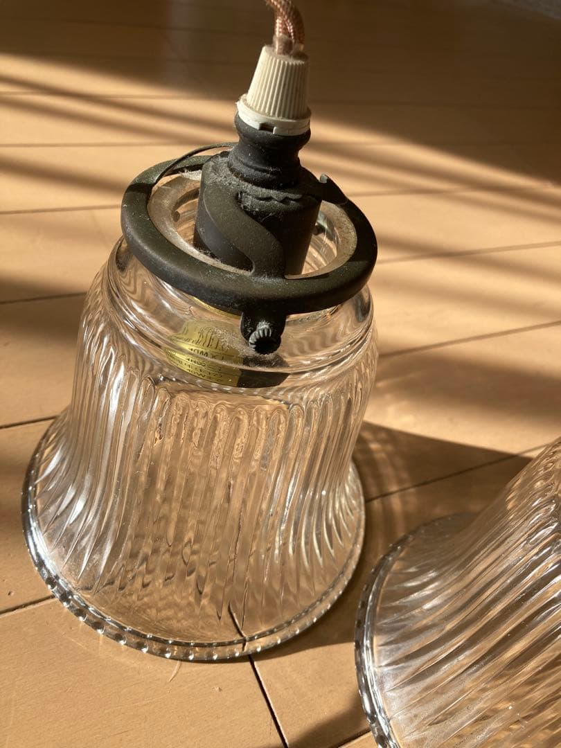 ぴょええええさま専用キャトルセゾン] クリアガラス ペンダントライト 2個セット