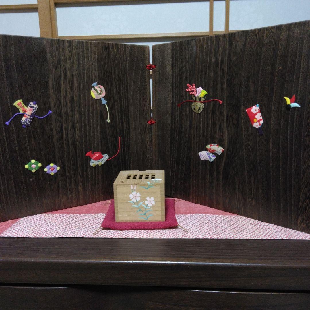 宝尽くしの桐屏風　押絵