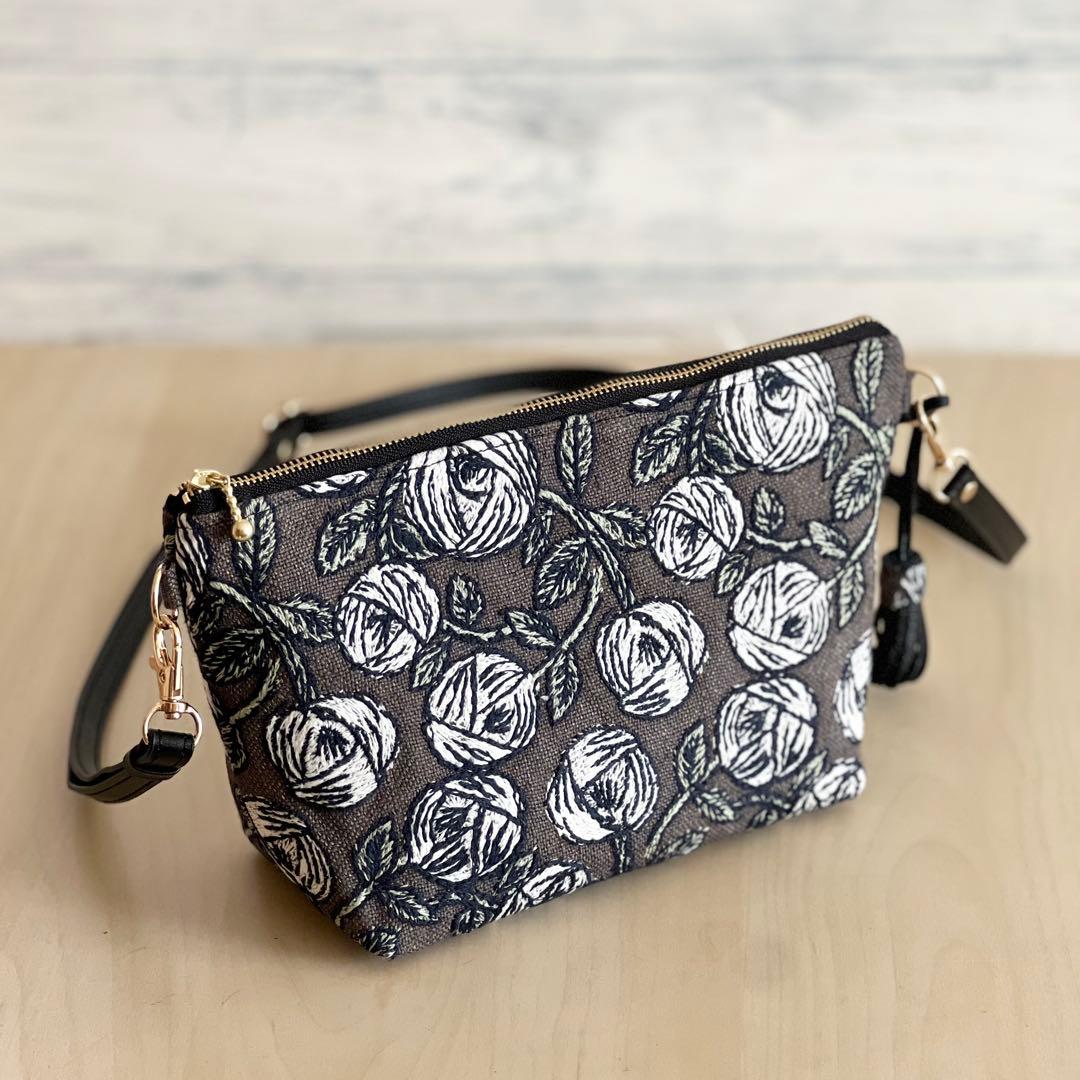 ミナペルホネン rosyショルダーバッグMB512-183