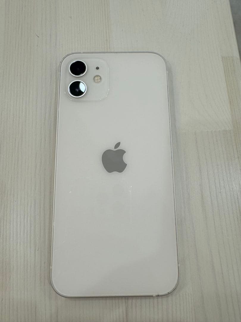 Apple iPhone12 ホワイト 本体　128GB