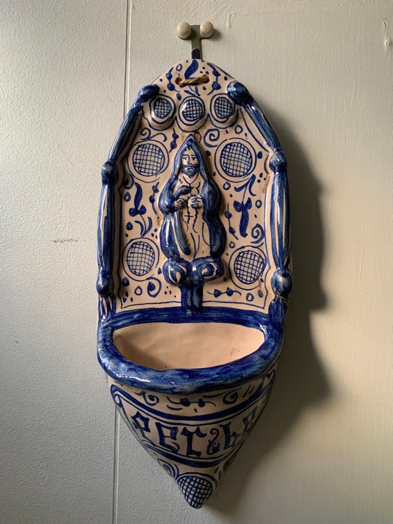 グランピエ　ビンテージスペイン陶器の聖水入れ壁掛け！大胆な筆使いが魅力！