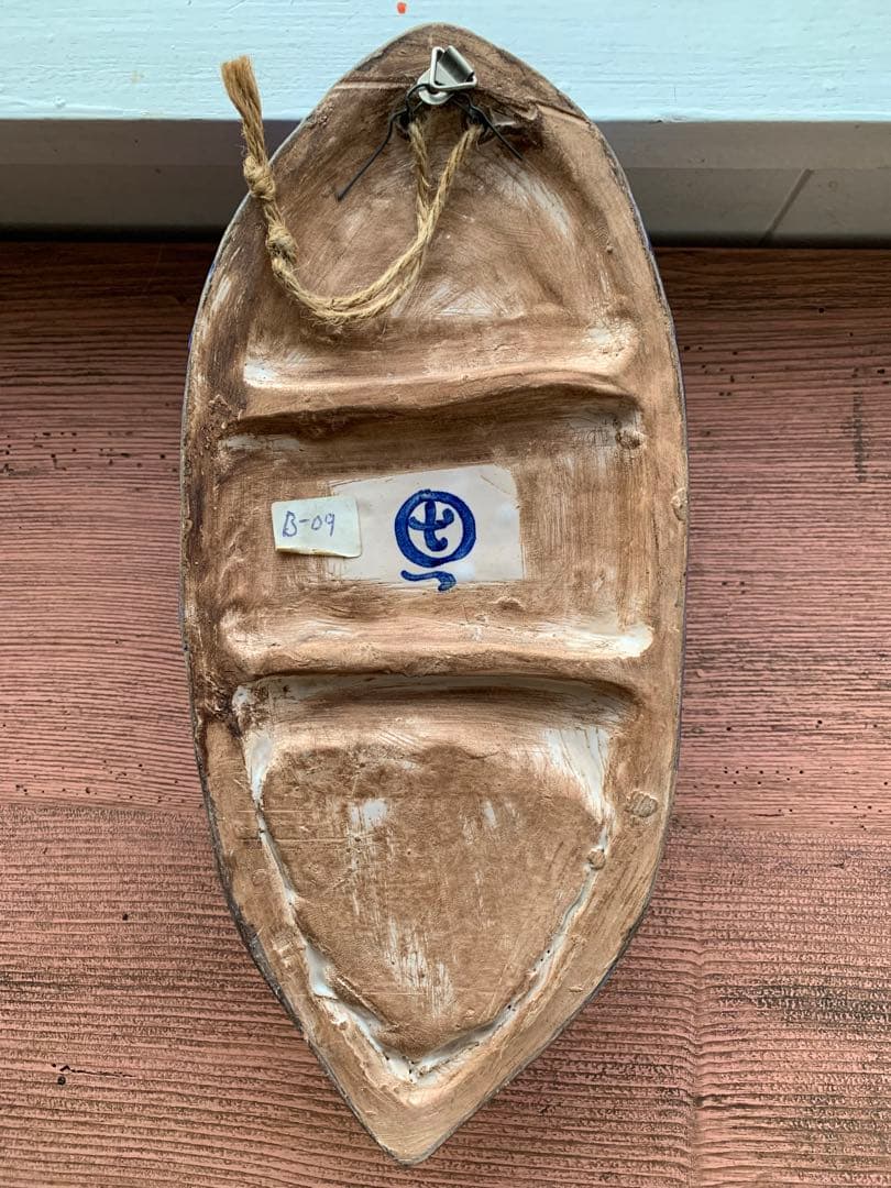 グランピエ　ビンテージスペイン陶器の聖水入れ壁掛け！大胆な筆使いが魅力！