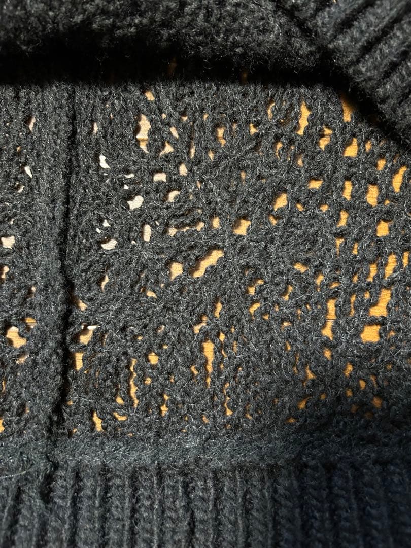 ミズイロインド　レース模様のウールベスト美品