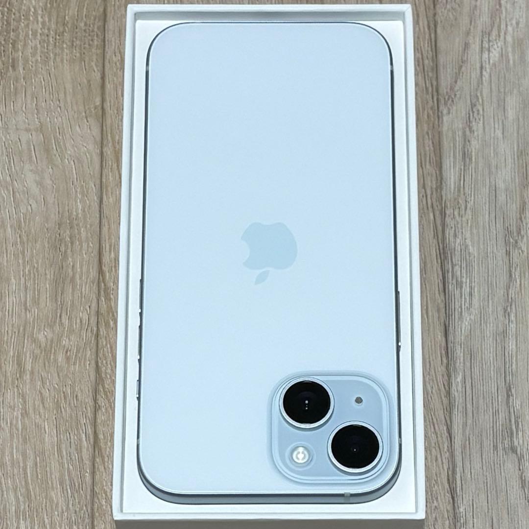 ほぼ新品バッテリー容量100% iPhone15 128GB SIMフリー 本体