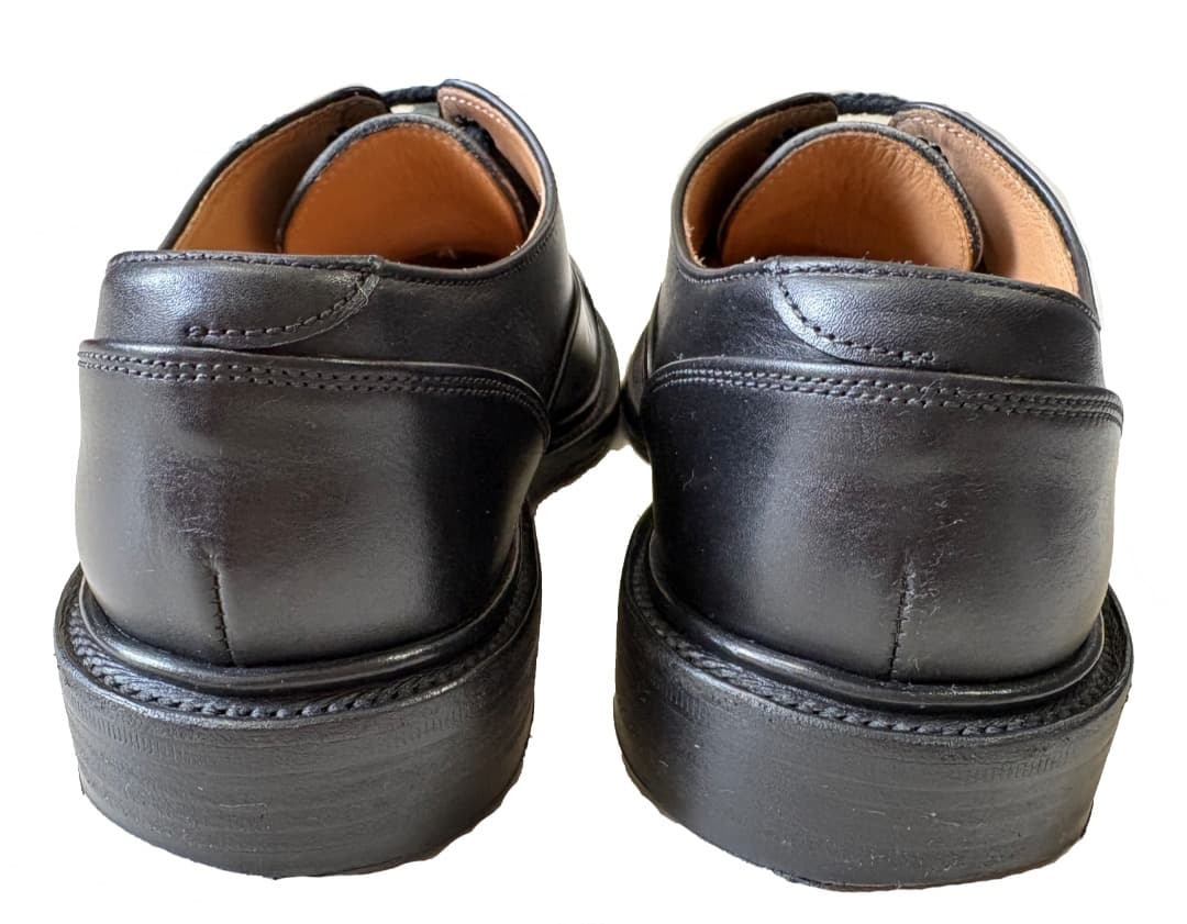 稀少 QUILP by Trickers ボックスカーフ UK4-5 定価14万