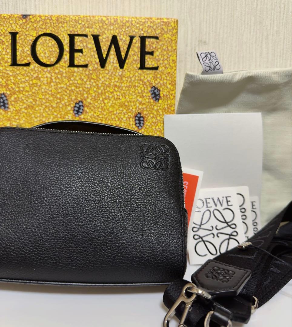 LOEWE カメラバッグ ショルダーバッグ 【最終期間限定値下げ中】