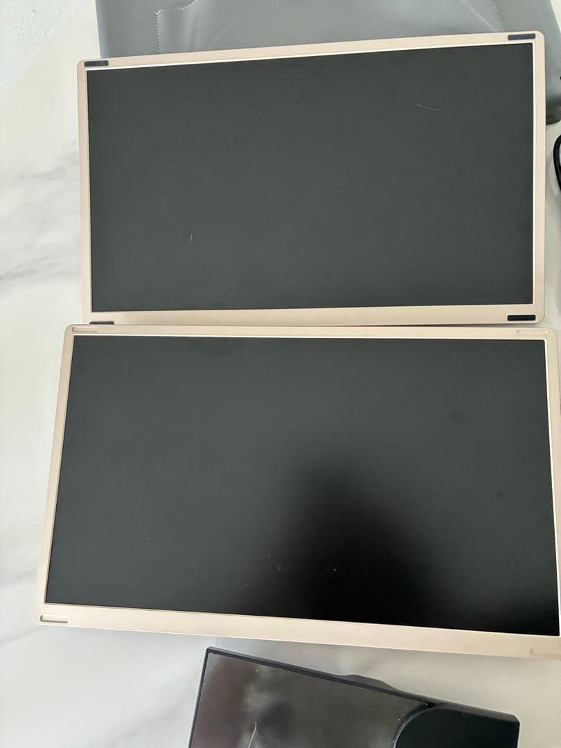 Laptomo トリプルポータブルモニター 15.6インチ