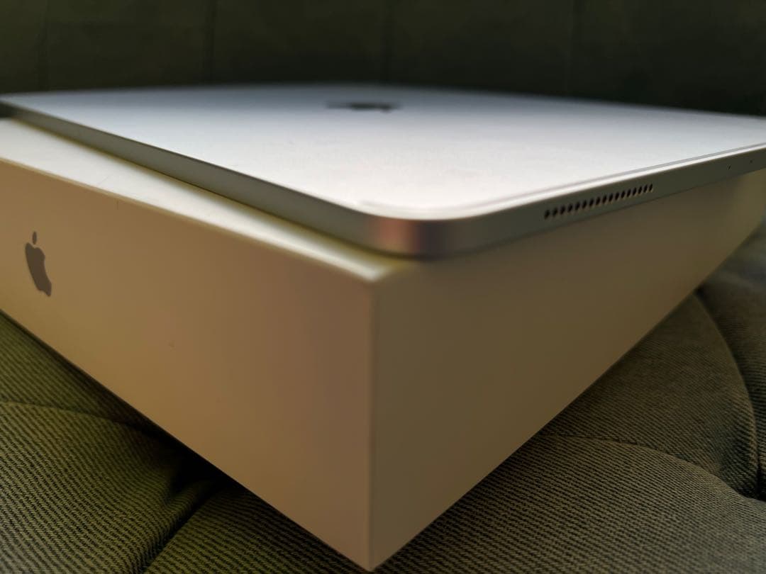 iPad Pro 12.9 第3世代　バッテリー最大容量100%