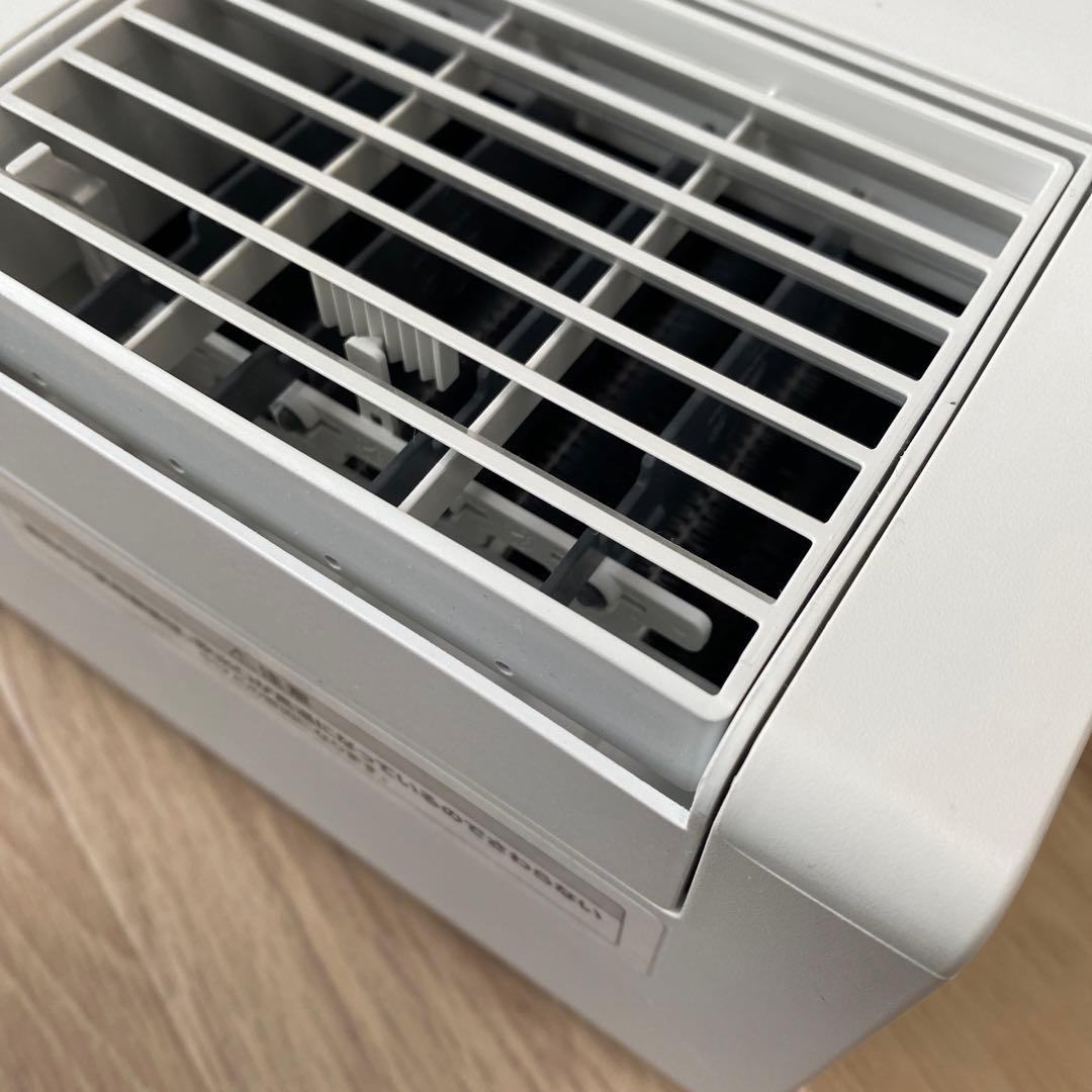 TOTO 洗面所暖房機 TRY1024BD型　200V（中古美品）