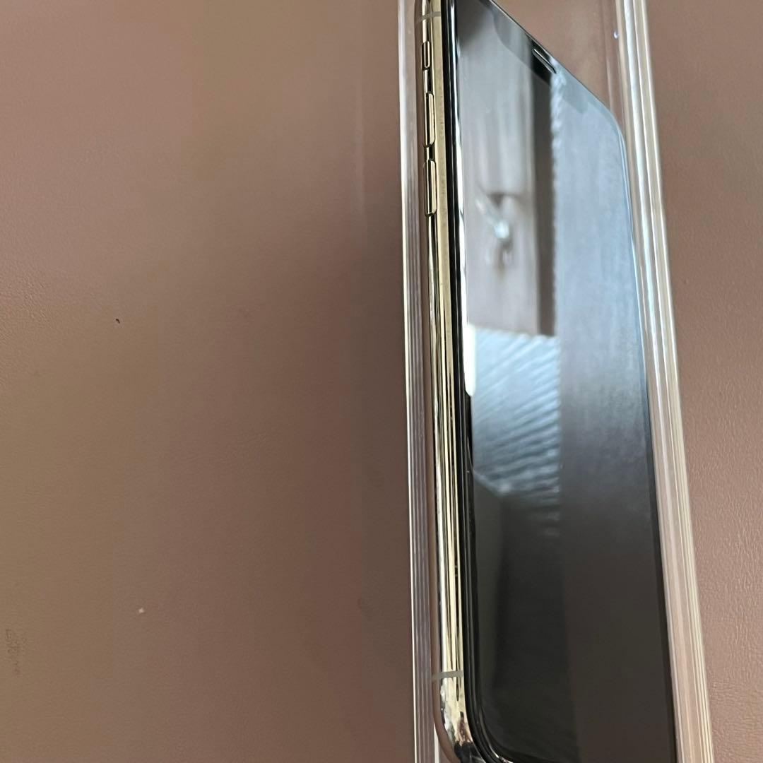 Apple iPhone X 256GB SIMフリー