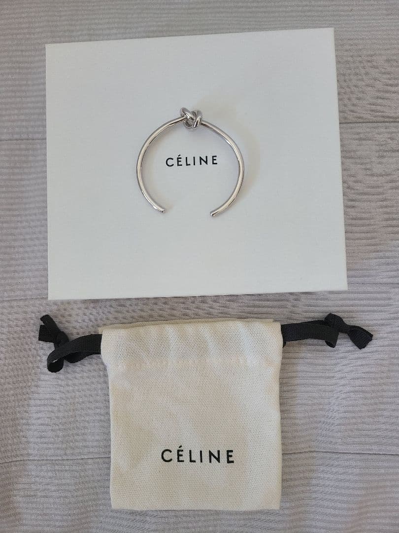 CÉLINE　セリーヌ　シルバー ノット　エクストラシンブレスレット　バングル