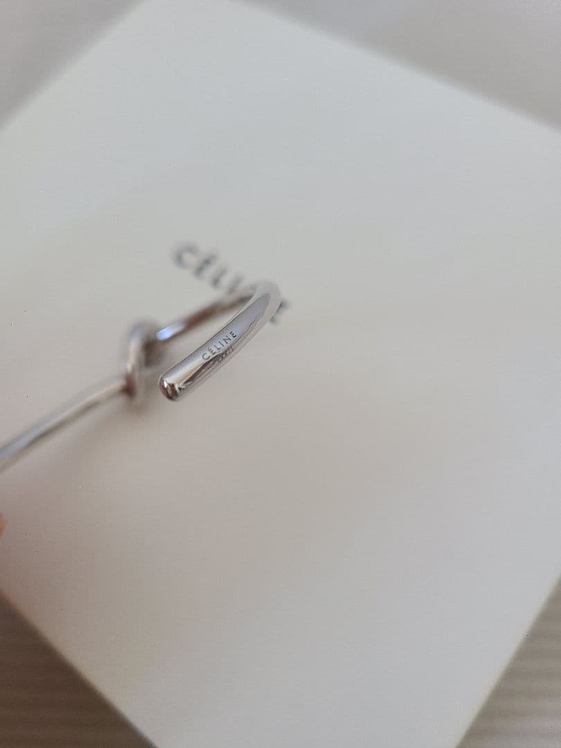 CÉLINE　セリーヌ　シルバー ノット　エクストラシンブレスレット　バングル
