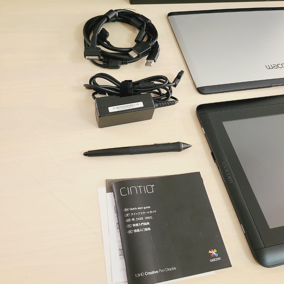 Wacom Cintiq 13HD DTK-1301/K0 液晶ペンタブレット