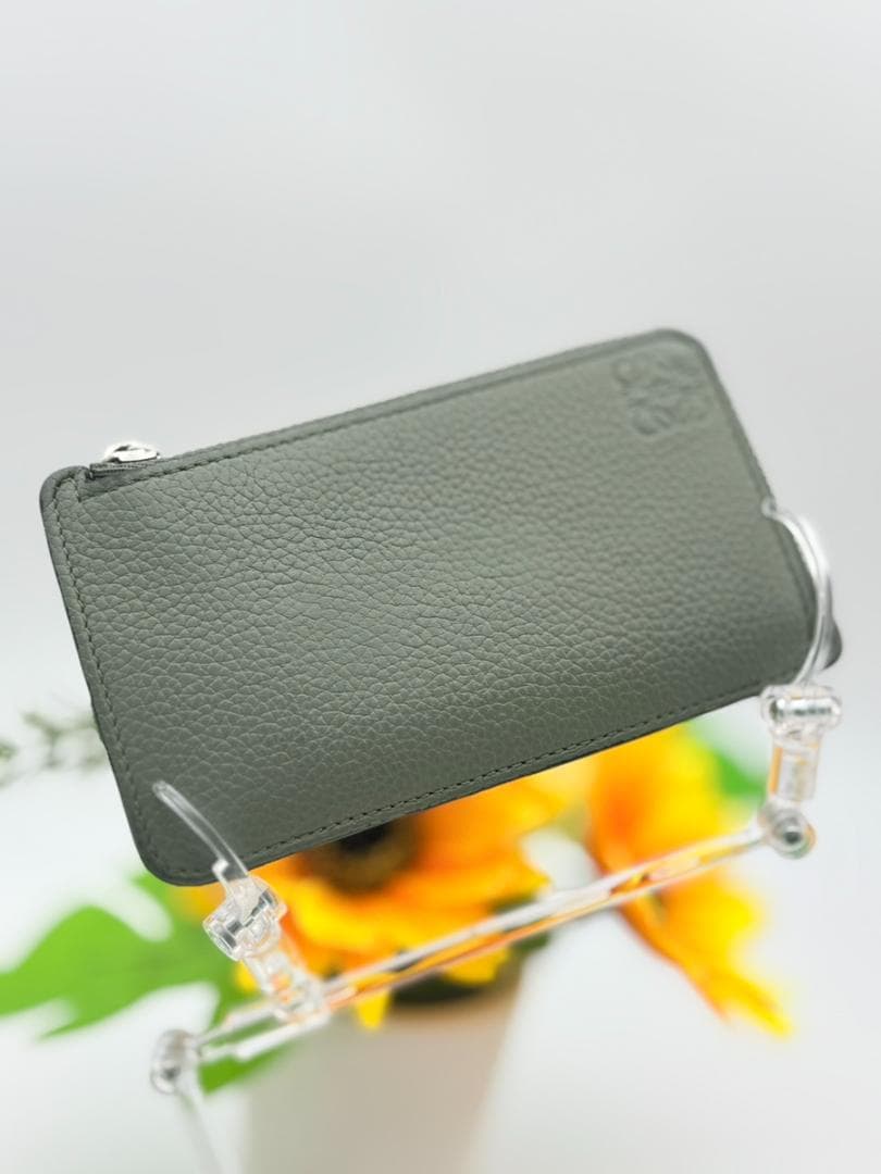 鑑定済み◇LOEWE◇カードホルダー グリーン 本革 カードケース