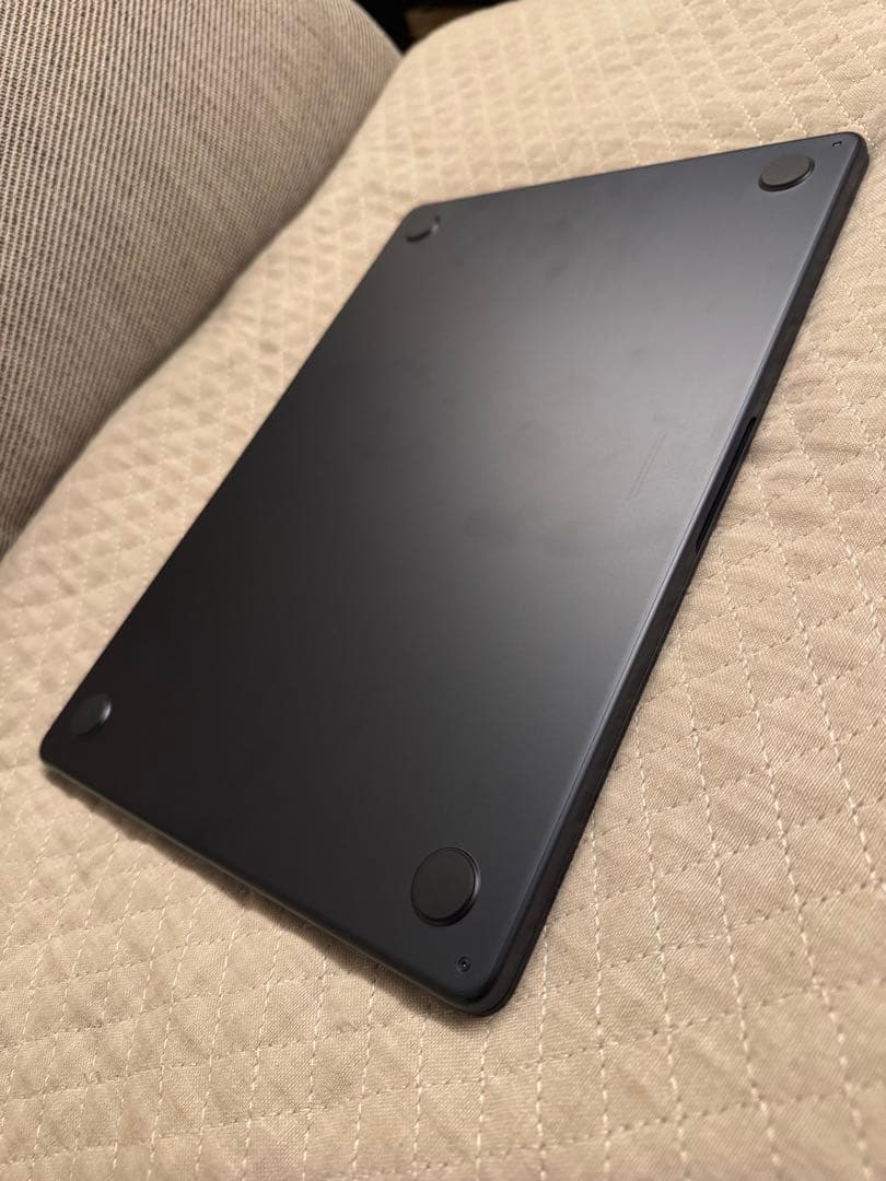 MacBook Air 2025 16GB 512GB 15インチ