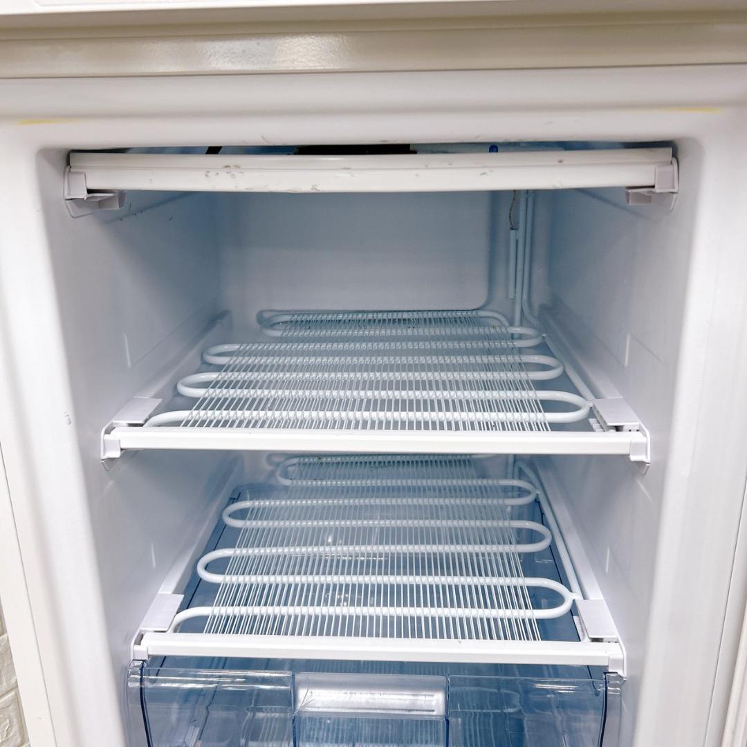 B110118 アイリスオーヤマ 175L 冷凍庫 一人暮らし 小型