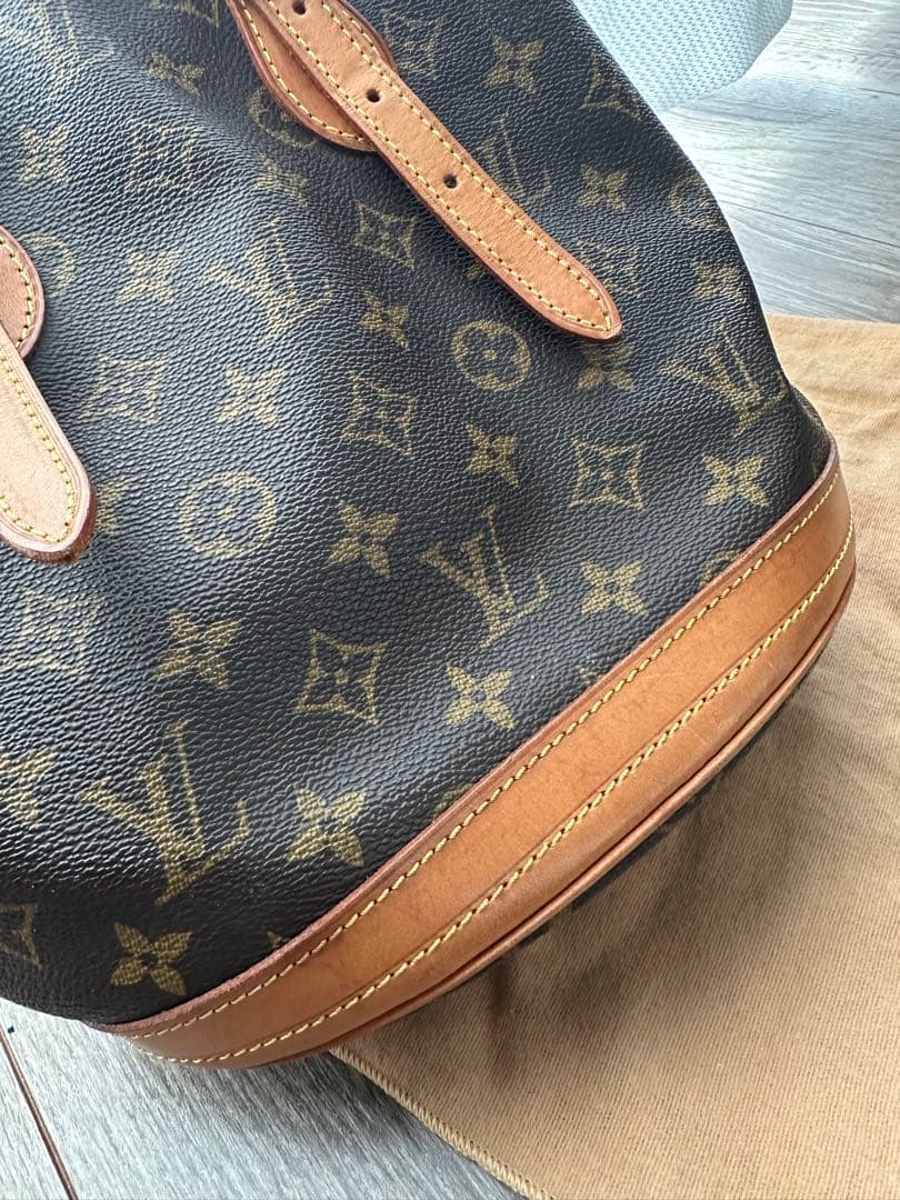 Louis Vuitton トートバッグ ポーチ付き