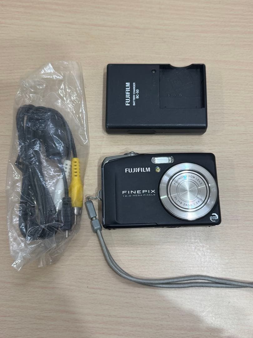 FUJIFILM FINEPIX 12.0メガピクセル