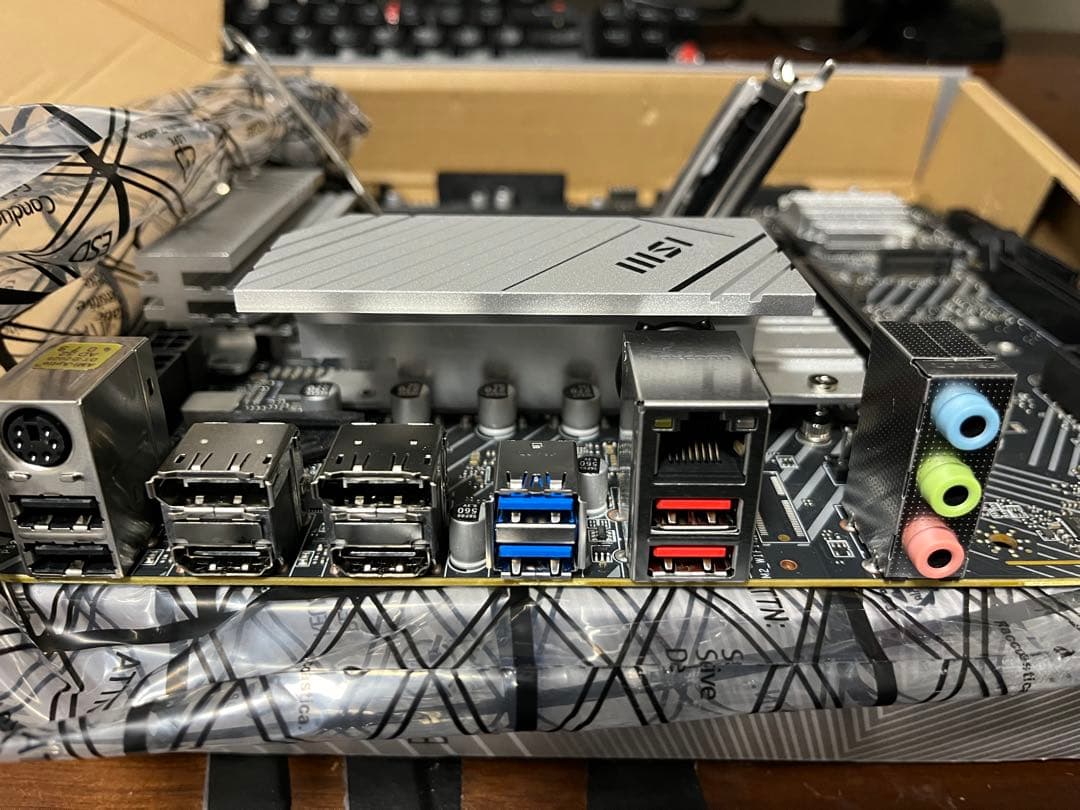 MSI PRO B760M-A DDR4 マザーボード