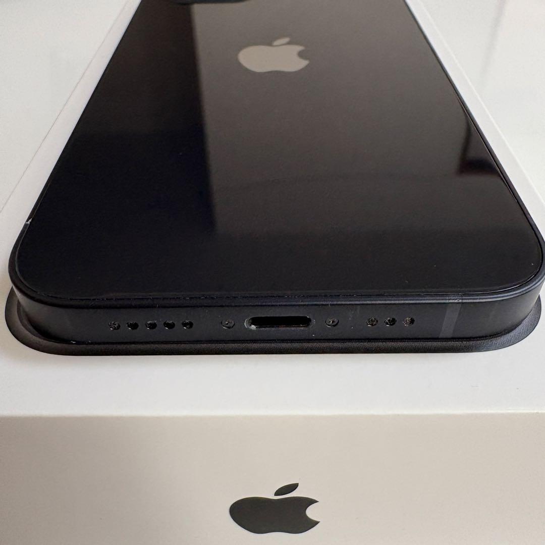 【上美品】iPhone 12 本体 256GB ブラック SIMフリー